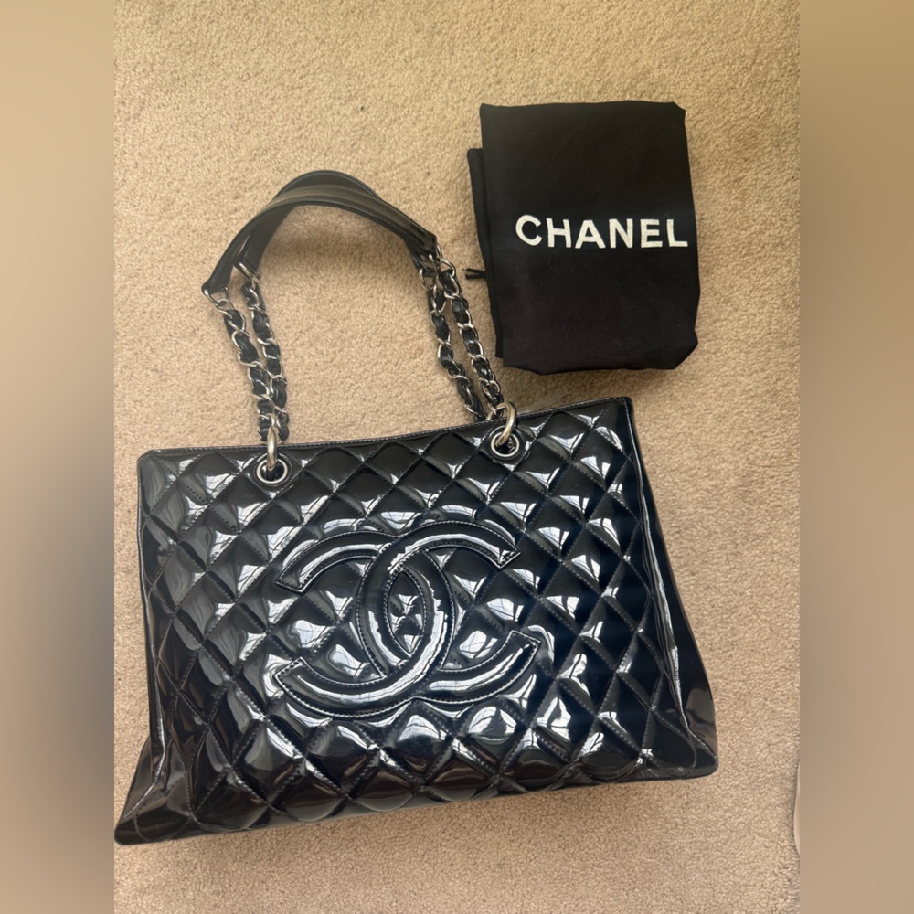 CHANEL Black Quilted Patent GST with Dust Bag